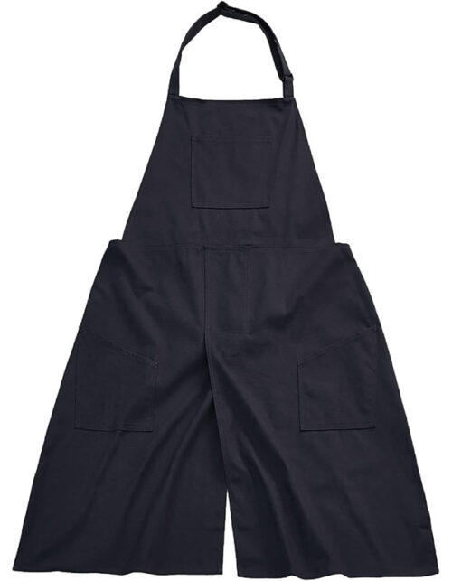 split-leg pottery apron for ceramic artists