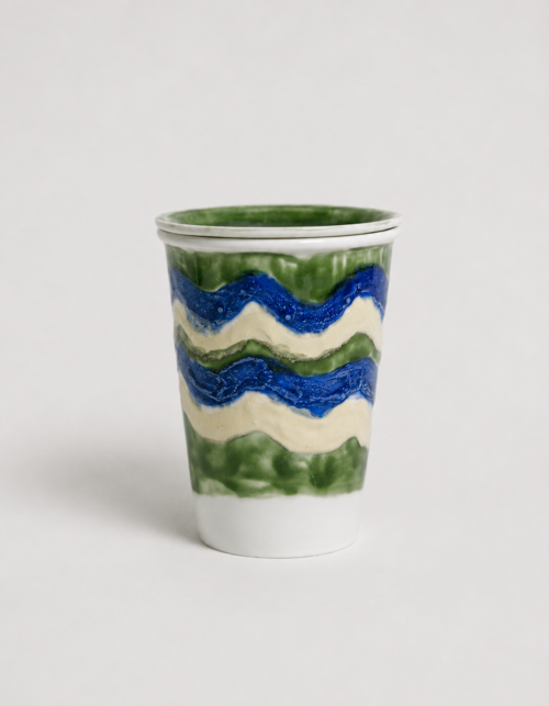 Flow glaze ceramic mug with lid